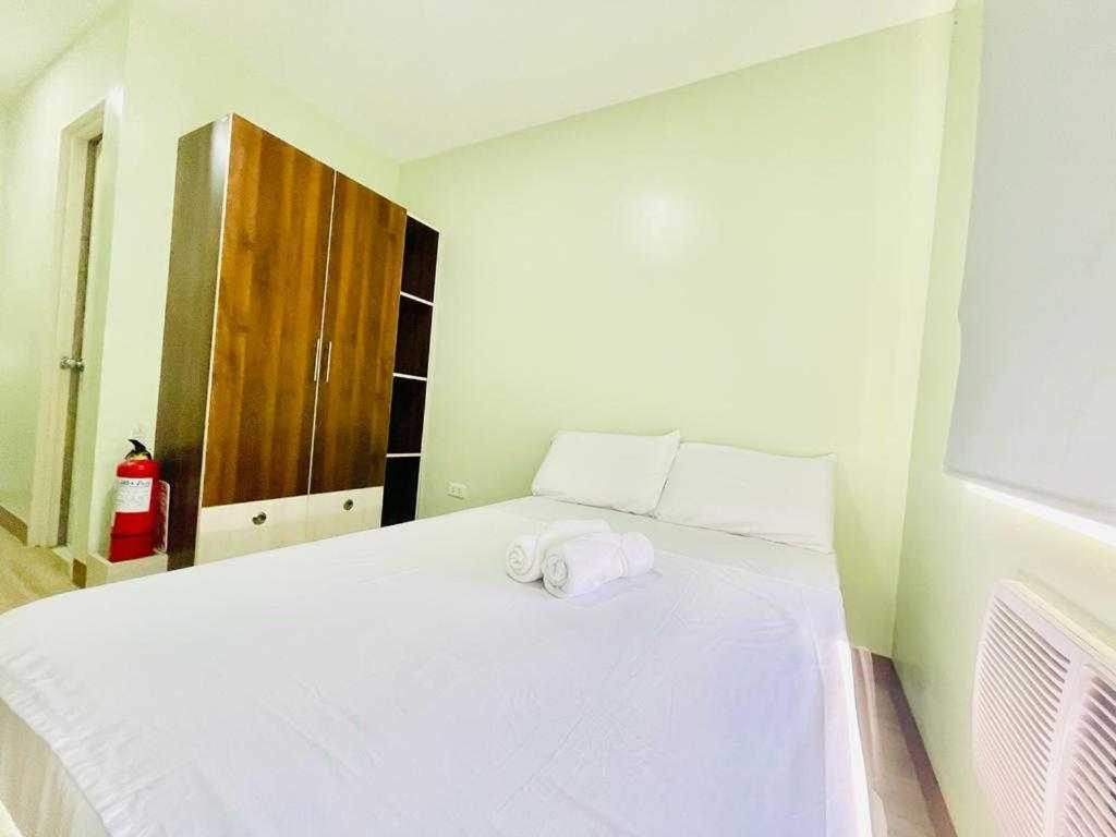 Oyo 1008 Armond Bed And Breakfast Lapu-Lapu City Esterno foto